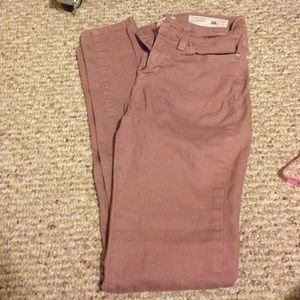 Bullhead high rise skinnies