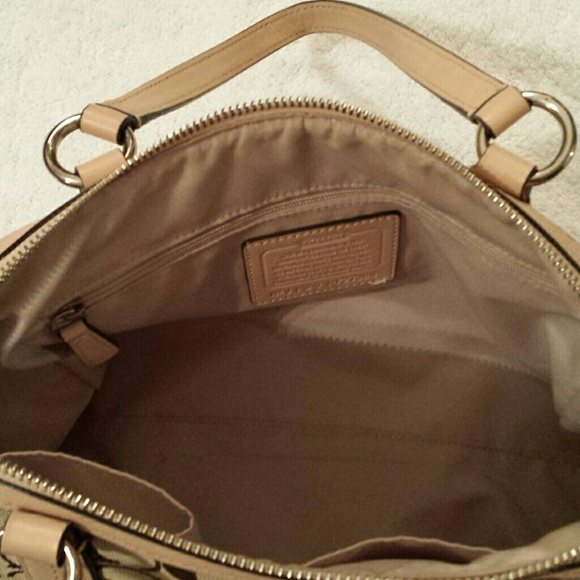 Authentic Coach Bag purchased from Coach store - Picture 4 of 4