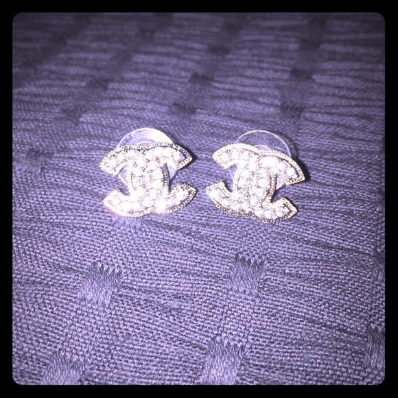 CHANEL Jewelry - Authentic Chanel CC Earrings