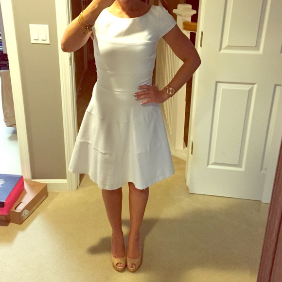 Banana Republic Dresses & Skirts - Banana Republic White Dress 00 Petite