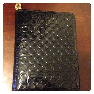 Authentic Coach black agenda planner