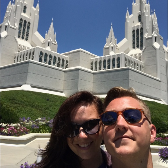 Meet your Posher, Ashlee 🌔 - Picture 2 of 8