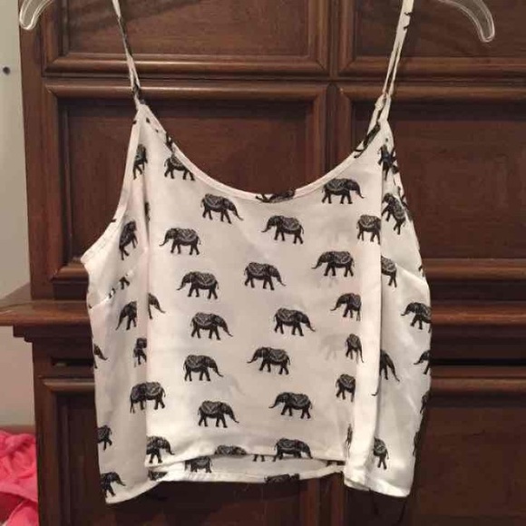 Forever 21 Tops - Forever 21 crop top