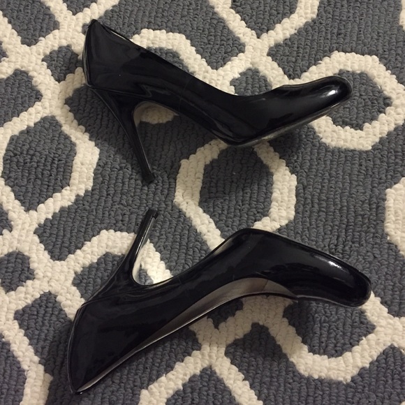 SOLD! Jessica Simpson patent leather high heel