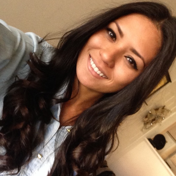 Meet your Posher, Tiana