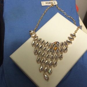 Statement reversible necklace.