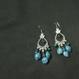 Turquoise color beaded earings