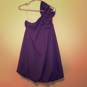 Dark purple one-shoulder bubble dress