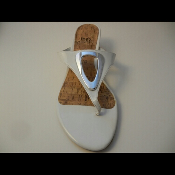 Thong Style heel sandals - Picture 2 of 4