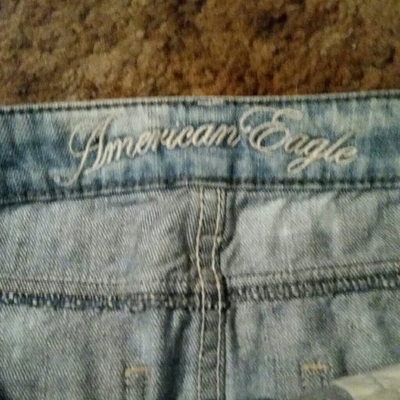 SOLD: American Eagle Light Denim Skirt - Picture 3 of 4