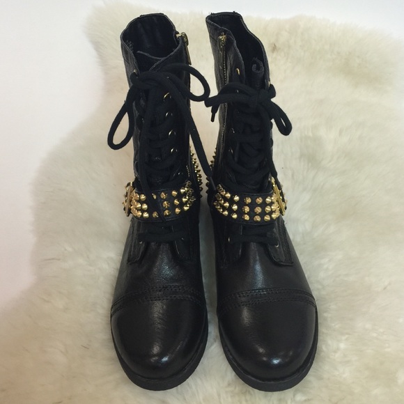 black and gold boots steve madden