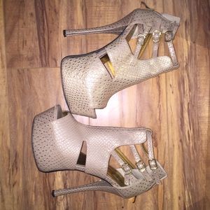 Qupid Gold/Nude Platform heels