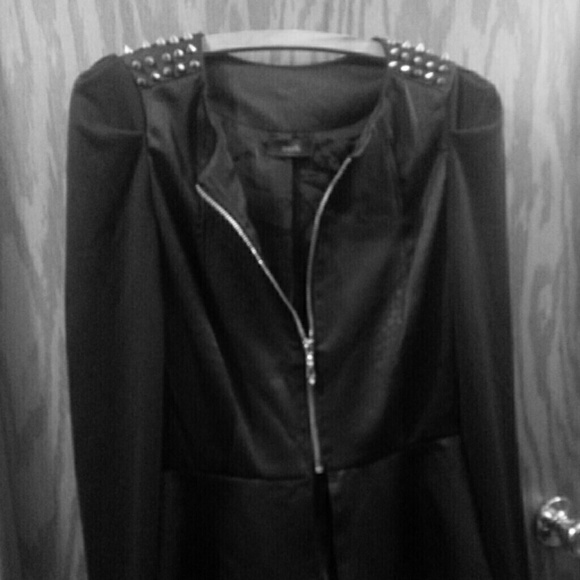 Rockin black blazer - Picture 1 of 4