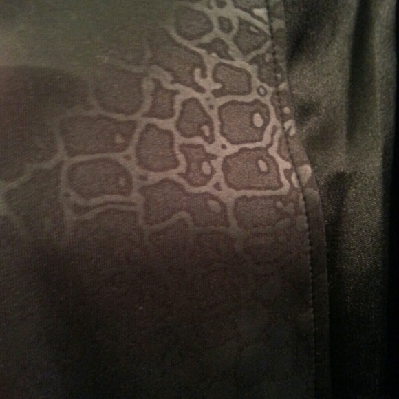 Rockin black blazer - Picture 3 of 4