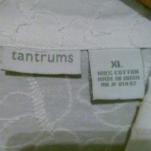 Lightweight white jacket