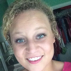 Meet your Posher, Lacey