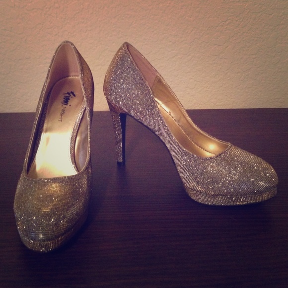 Sparkled Heels