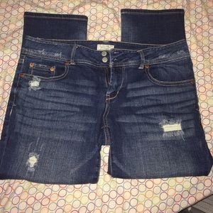 Aeropostale crop