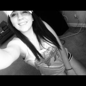 Meet your Posher, Alycia