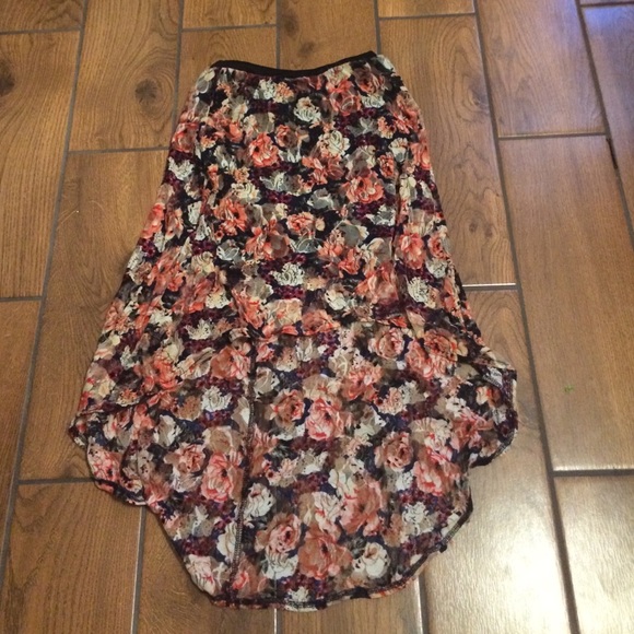 Short to long skirt