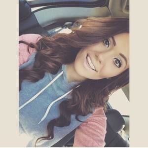 Meet your Posher, Josephine