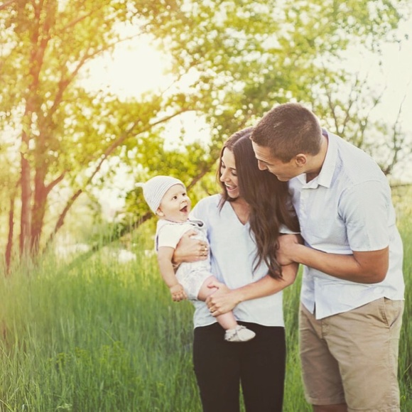 Meet your Posher, Emily - Picture 3 of 4