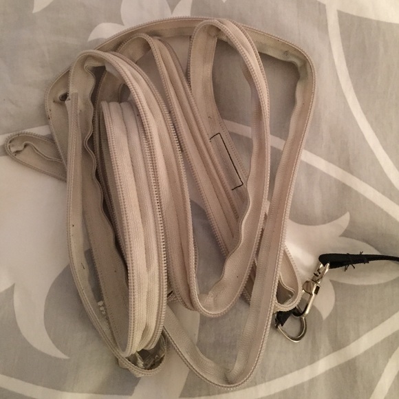 BAM Zipper Wristlet - Picture 3 of 4