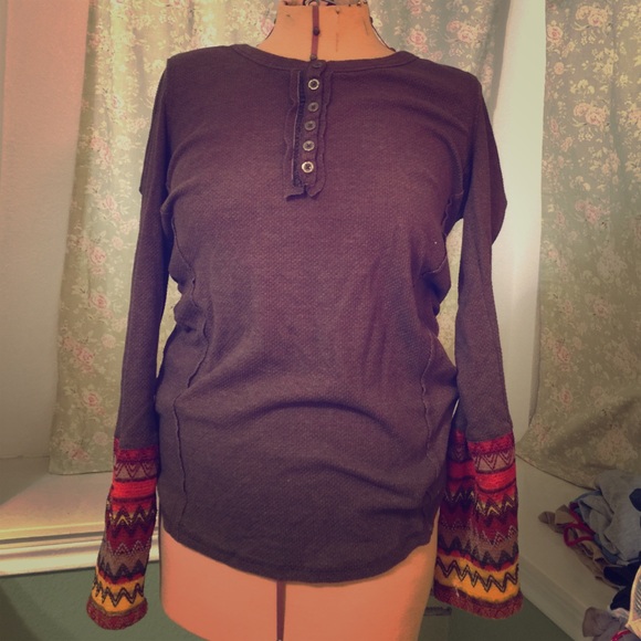 Lounge shirt perfect for fall