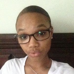 Meet your Posher, Sydney