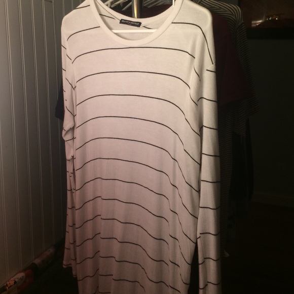 Brandy Melville long sleeve striped dress tee.