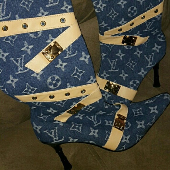 Reposhed Boots