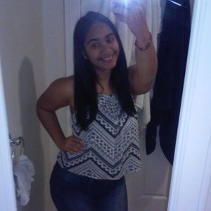 Meet your Posher, Ainek