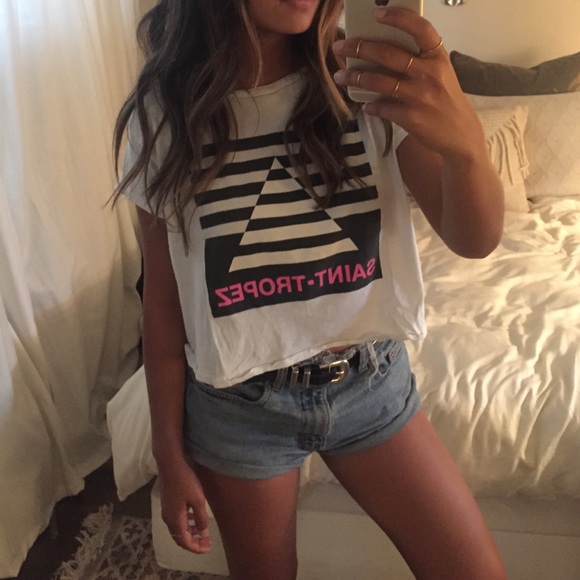 Amuse Graphic Tee