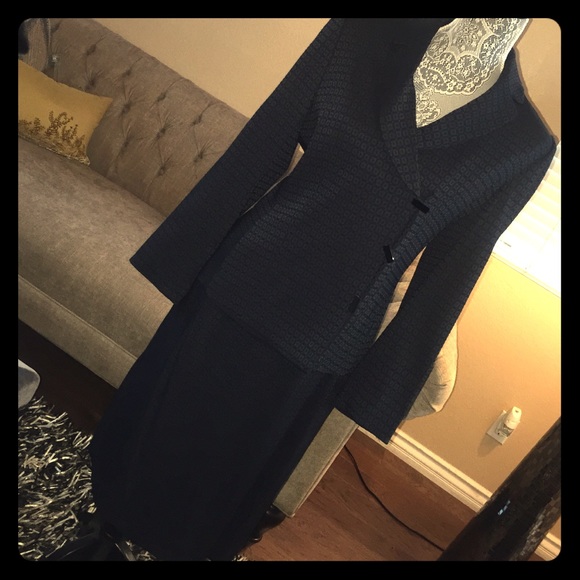 Dark Blue Turquoise tailored Suit