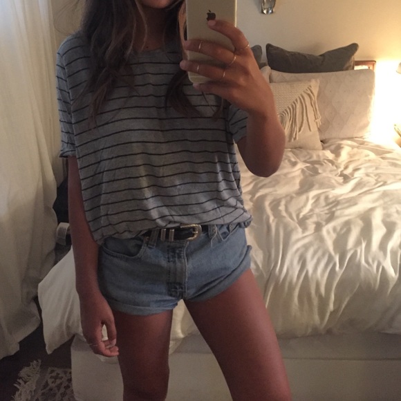 Brandy Melville boyfriend tee