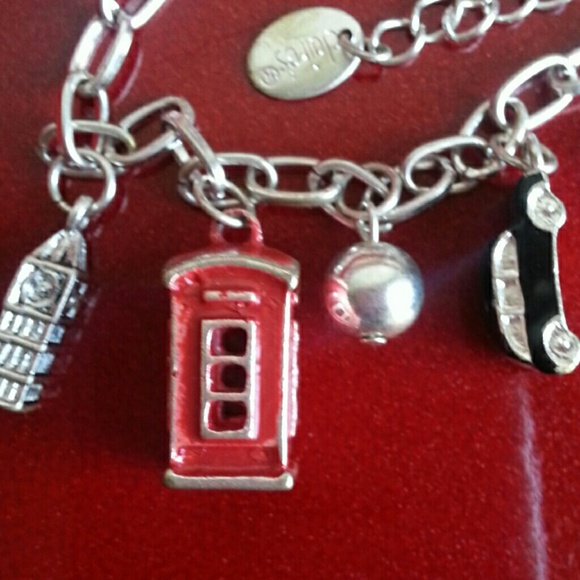 Brit Bracelet & Key Chain - Picture 2 of 4
