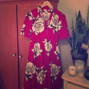 Red rose print dress