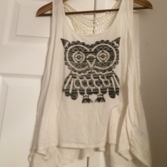 White muscle shirt
