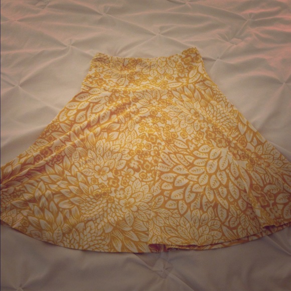 H&M floral print skirt!