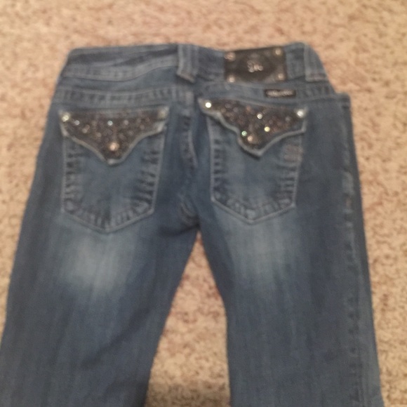 Miss me jeans SOLD - Picture 2 of 4
