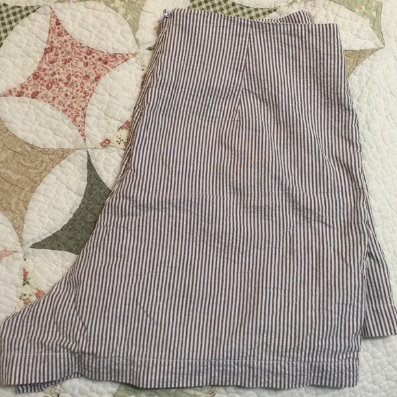 High waisted American apparel brown stripe shorts