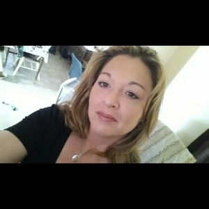 Meet your Posher, Phyllis