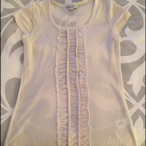 Banana Republic light white tee