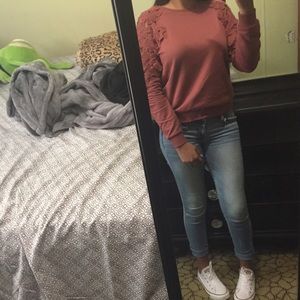 Meet your Posher, Noelia