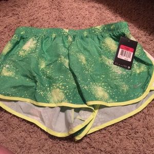 Dri Fit running shorts (green speckle) NWT