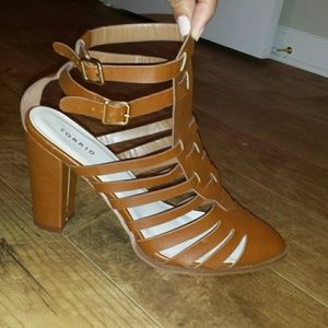 Women's size 13 Brown Closed Toe Strappy Heels