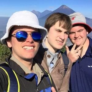 Meet your Posher, Blake