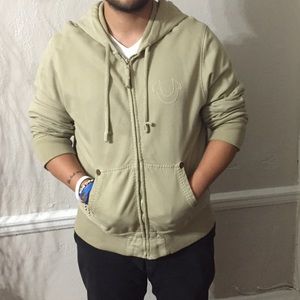 💯 Authentic True Religion Sweater.