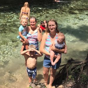 Meet your Posher, Cortney