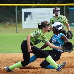 Meet your Posher, Alexia